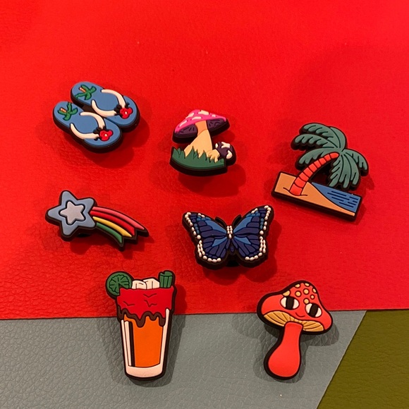 Colorful Shoe Charms Set - Picture 3 of 3